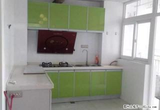 盛世水岸 120平三室 精装修 年租1.5万/年 - 昭通28生活网 zt.28life.com