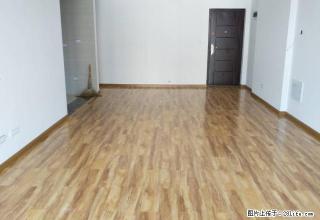 急租 金融中心 带热水器 环境好 采光好 停车免费 - 昭通28生活网 zt.28life.com